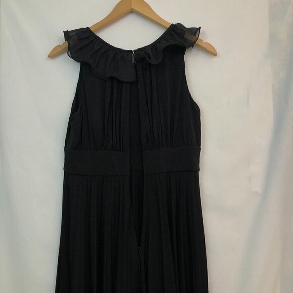 MAX AND CLEO Black Pleated Sleeveless Knee Length Empire Waist Ruffle Dress 6 - Picture 6 of 6